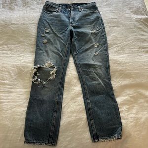 Abercrombie and fitch mom jean size 27